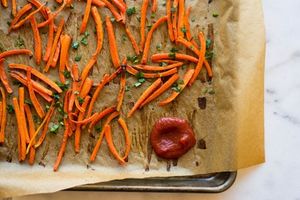 Baked Carrot Fries and Homemade Ketchup Without Sugar!