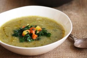 Vegetarian Split Pea Soup with Kale, Carrots and Curry
